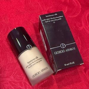 Giorgio Armani Luminous Silk Foundation - Elegant Cream 1.5